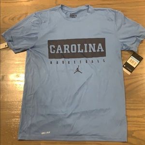North Carolina Tar Heels Nike dri-fit shirt